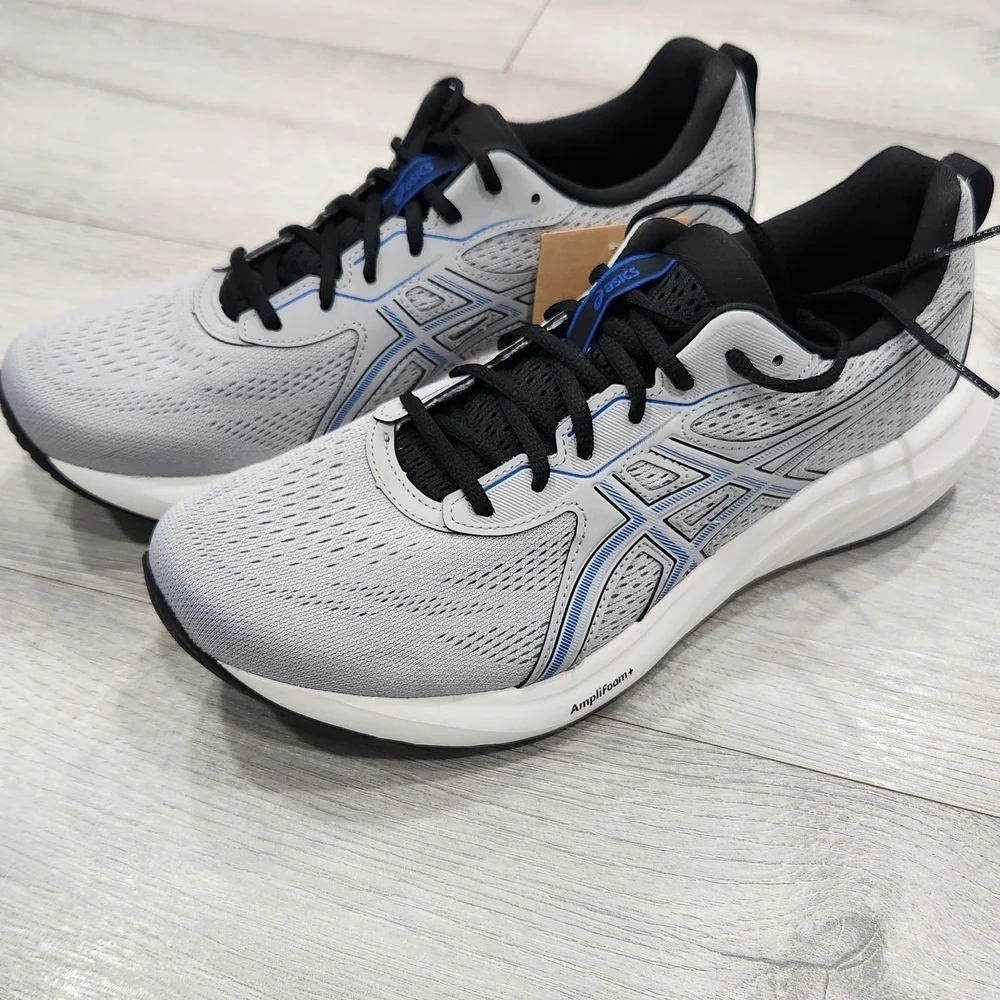 Asics stylish running